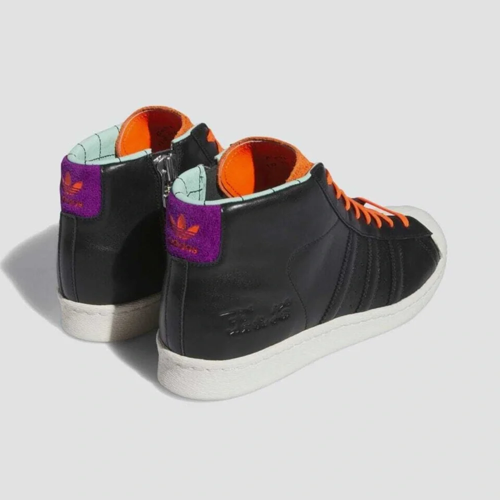 Adidas Originals X The Simpsons Pro Model 80s 'Poochie' size 10‎